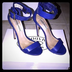 Used Steve Madden Marlenee Heels. Good condition